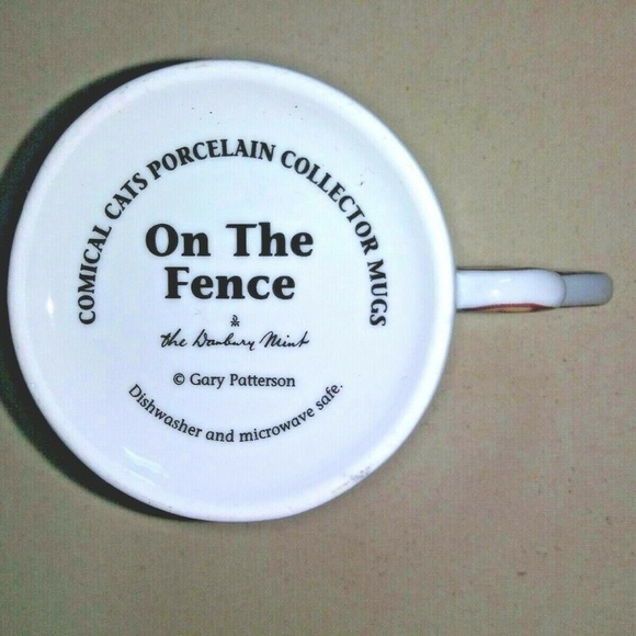 Comical Cats Mug Cup Danbury Mint 'On the Fence" - Picture 3 of 6